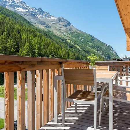Montela Apartment-Hotel & Resort In The Holiday Region Saas-Fee Saastal Saas-Grund